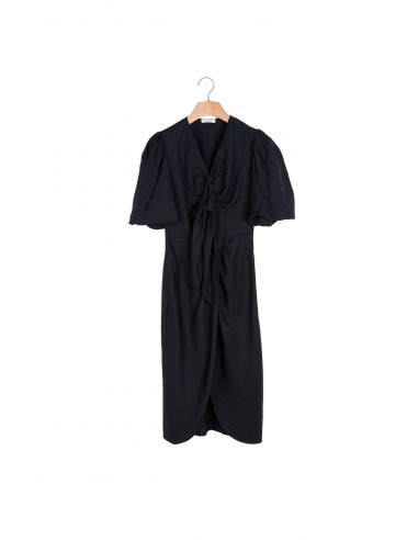 Robe en lin à nouer en stock