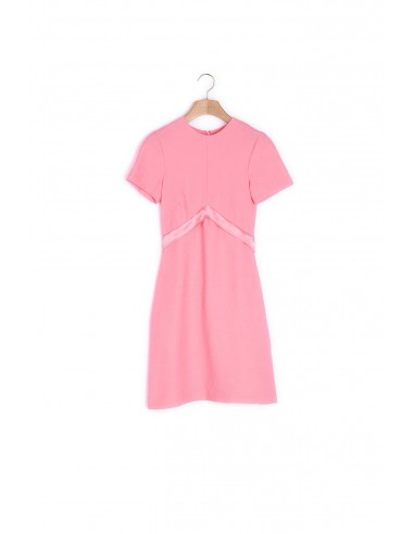 Robe avec détails satinés soldes